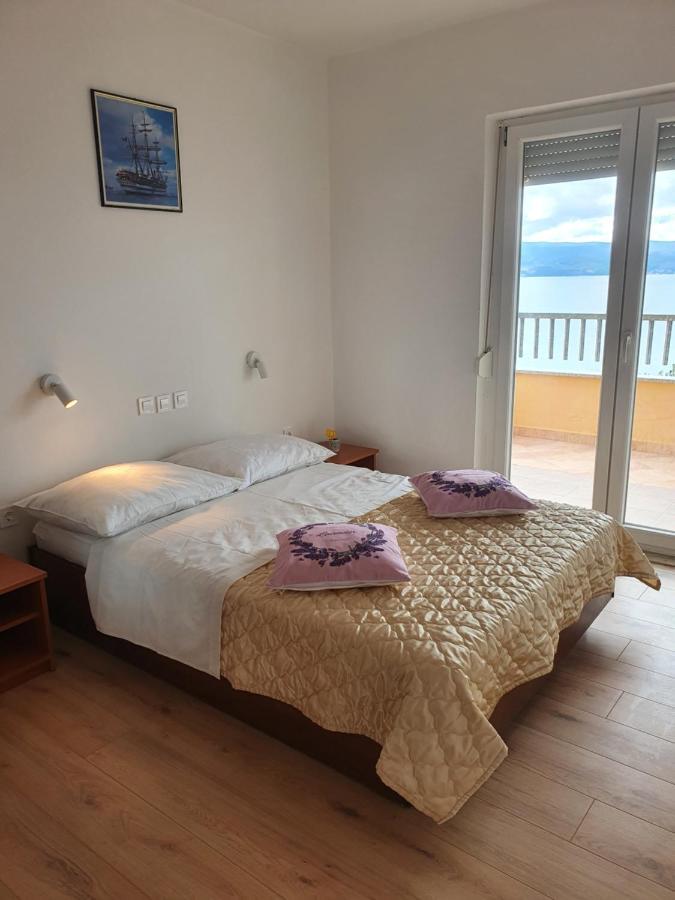 Apartmani Babic Дуги Рат Екстериор снимка
